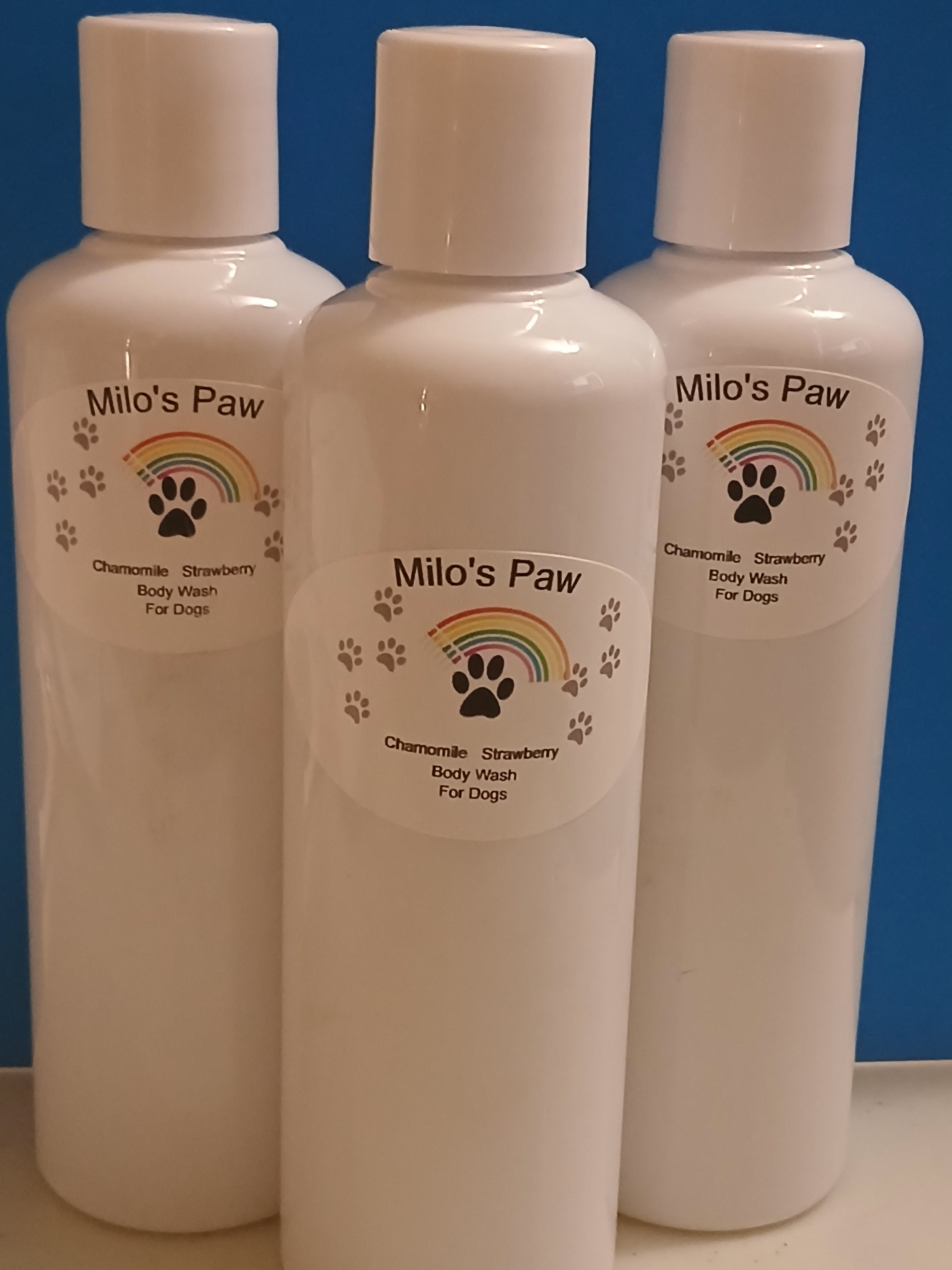 Strawberry Chamomile Dog Bodywash 8oz